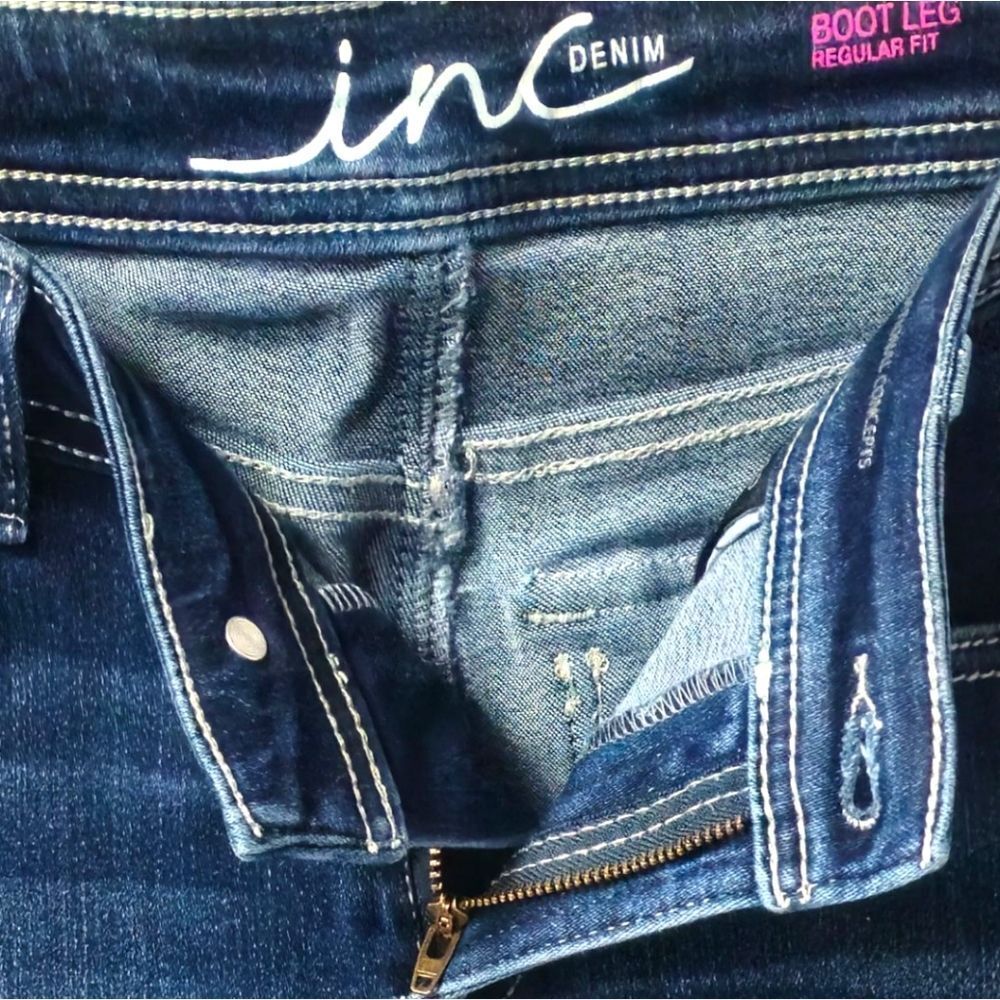 INCβWomen's Denim distressed Low rise Skinny Boot Cut Jeans Size 6P - Picture 9 of 16